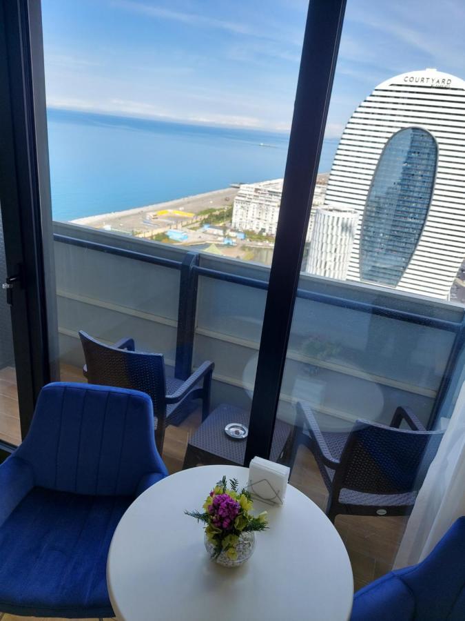 Апартаменты Номера На Высоких Этажах 24,31 Батуми Экстерьер фото